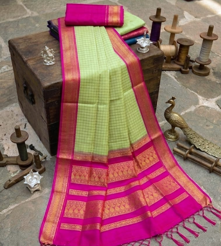 Korvai Heritage Checked Handloom Cotton Saree
